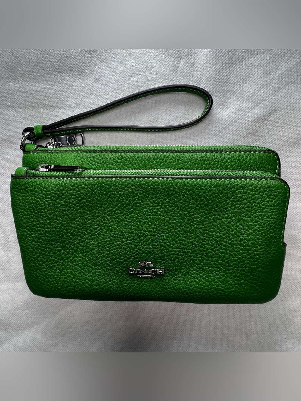 💚 Coach Double Zip Wristlet Wallet - CU919 Kelly Green Pebbled Leather w Silver